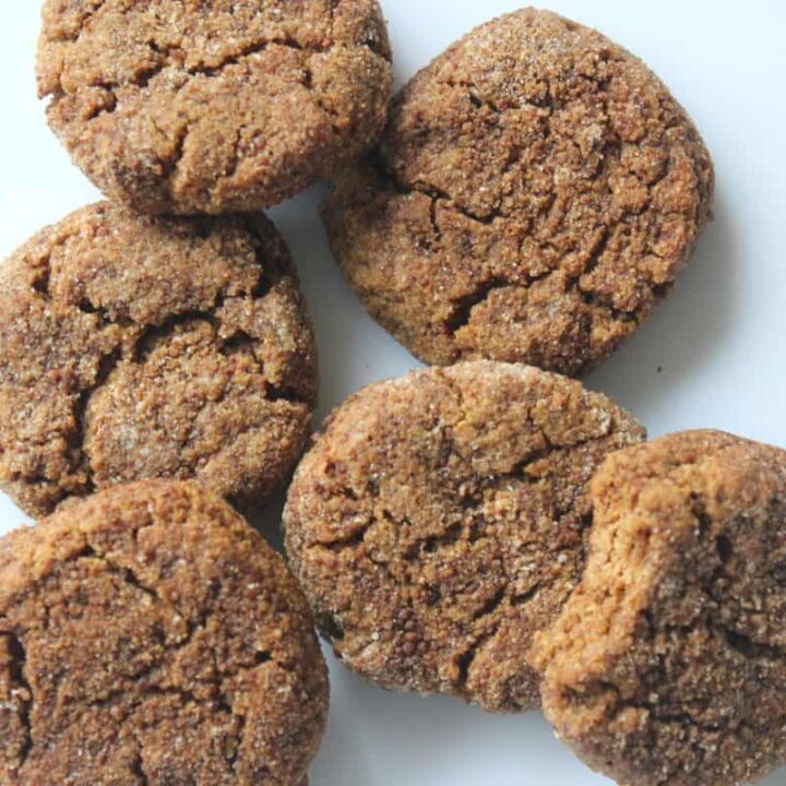 Paleo Ginger Molasses Cookies