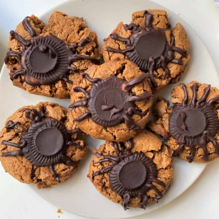 plate of peanut butter spider cookies